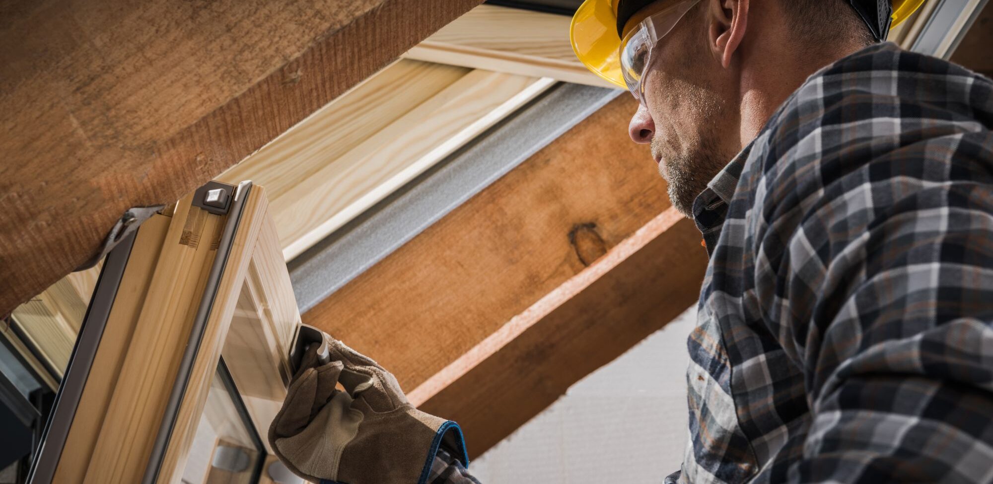 Emerging Trends In Home Inspection Technology Residential Building Roof Windows Installation JSF7VBC 2000x975